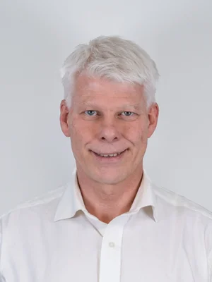 Beint Terje Skjævesland